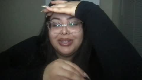 Snapshot of pytbbw chatting on 01/07/25, 10:01 Prettypink Tinyhole online show from 01/07/25, 10:01