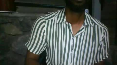 Python online show from 12/04/25, 03:21