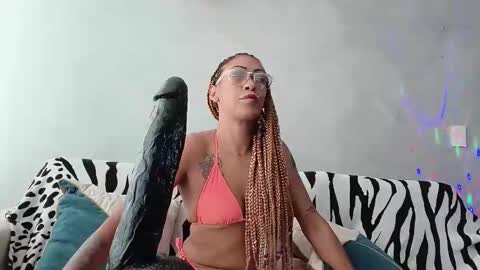 Mistress online show from 02/06/25, 01:43