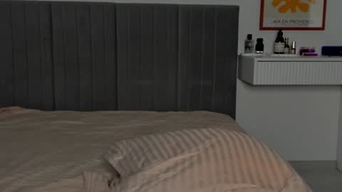 Ana online show from 01/09/25, 11:14