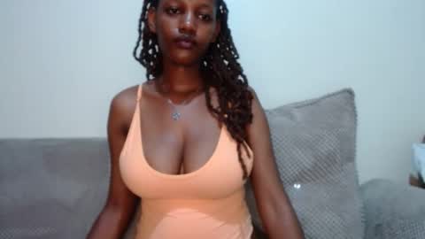 queen74890 online show from 09/16/25, 04:13