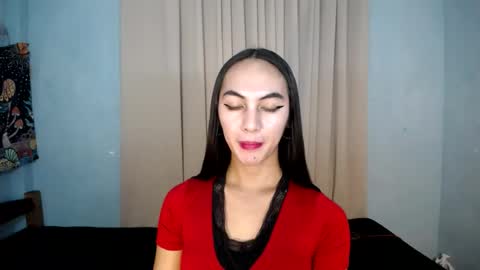 queen_danaya online show from 06/25/26, 05:12