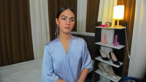 Snapshot of queen_dyosa chatting on 10/17/25, 07:33 Queen Dyosa online show from 10/17/25, 07:33