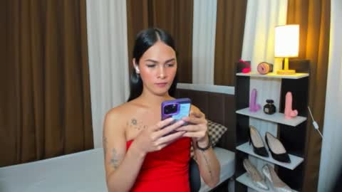 Snapshot of queen_dyosa chatting on 10/25/25, 07:05 Queen Dyosa online show from 10/25/25, 07:05