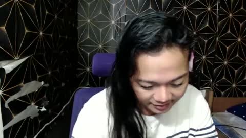 queen_ennah online show from 01/19/25, 12:38