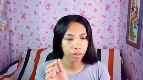 Snapshot of queen_gia chatting on 07/25/26, 04:26 queen_gia online show from 07/25/26, 04:26