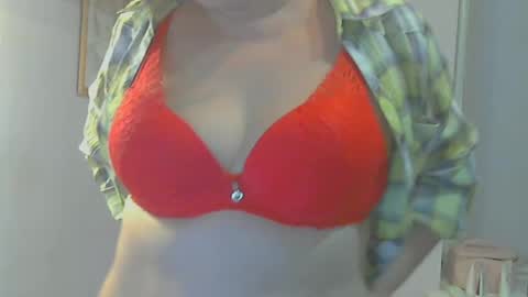 queen_jane8 online show from 12/09/24, 01:24