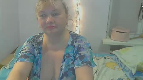 queen_jane8 online show from 02/11/25, 09:25