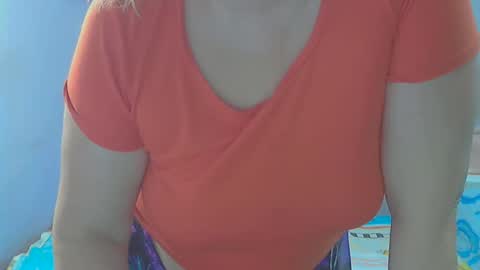 queen_jane8 online show from 12/02/25, 02:45