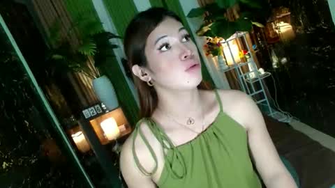 Kendal  online here from 6am-3pm philippine time online show from 10/26/25, 12:33