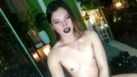 Kendal  online here from 6am-3pm philippine time online show from 11/28/25, 10:12