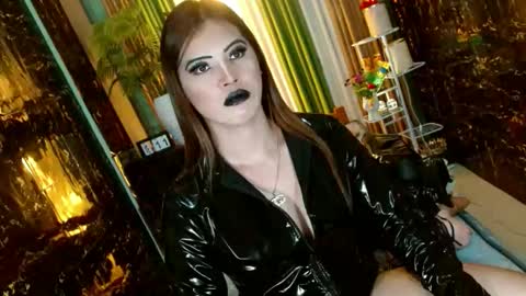Kendal  online here from 6am-3pm philippine time online show from 06/11/26, 02:59