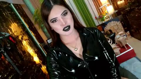 Kendal  online here from 6am-3pm philippine time online show from 07/28/26, 09:47