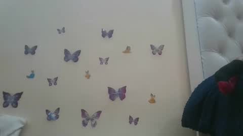 Snapshot of queen_kikih chatting on 02/04/26, 05:41 Queen kikih online show from 02/04/26, 05:41