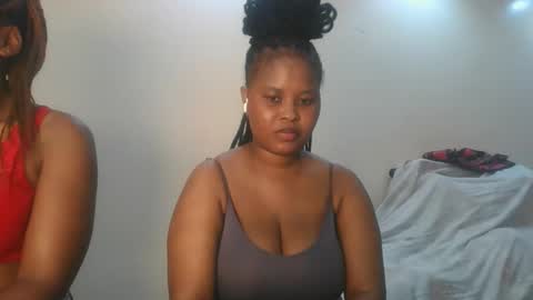 Snapshot of queen_kikih chatting on 02/13/26, 06:59 Queen kikih online show from 02/13/26, 06:59