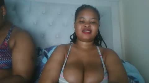 Snapshot of queen_kikih chatting on 03/26/26, 09:26 Queen kikih online show from 03/26/26, 09:26