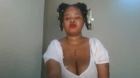 Snapshot of queen_kikih chatting on 04/03/26, 05:38 Queen kikih online show from 04/03/26, 05:38