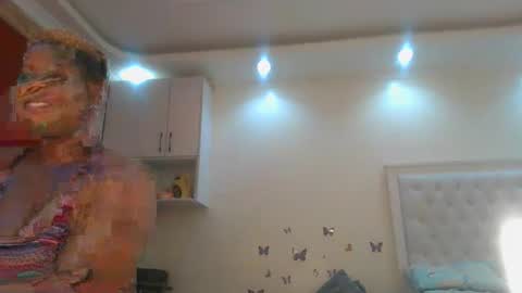 Snapshot of queen_kikih chatting on 04/18/26, 07:07 Queen kikih online show from 04/18/26, 07:07