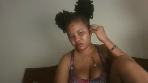 Snapshot of queen_kikih chatting on 05/03/26, 07:58 Queen kikih online show from 05/03/26, 07:58
