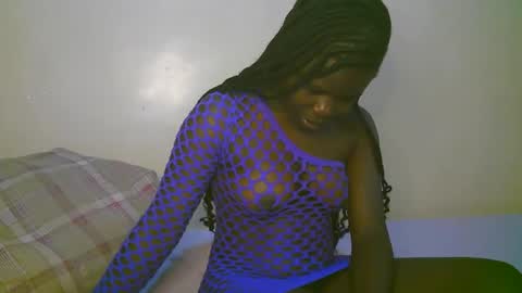 queen_latasha online show from 05/08/26, 06:19