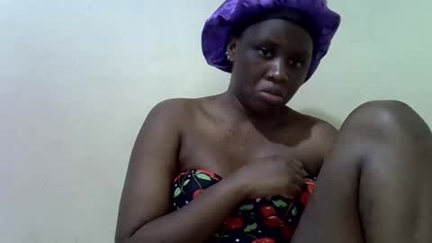 Snapshot of queen_leilla chatting on 06/02/26, 04:31 queen_leilla online show from 06/02/26, 04:31