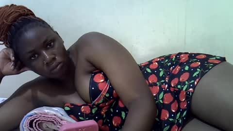 queen_leilla online show from 06/30/26, 08:26