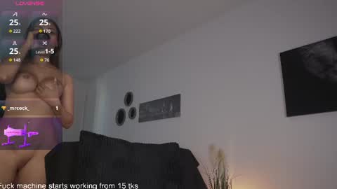 queen_leylla online show from 08/01/26, 06:01