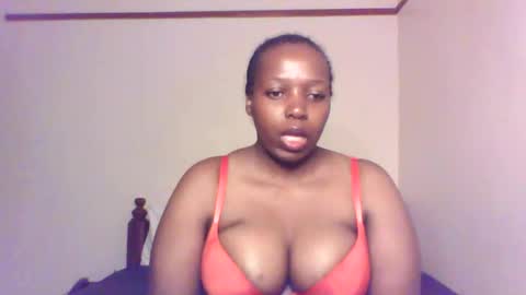 QUEEN online show from 01/13/26, 03:56