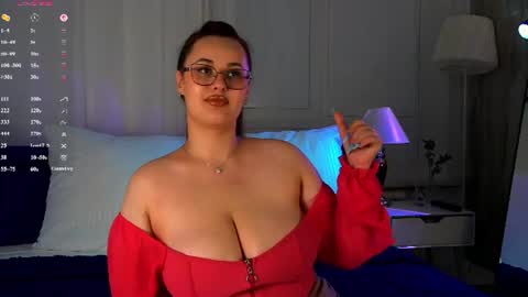Monica online show from 06/26/26, 06:34