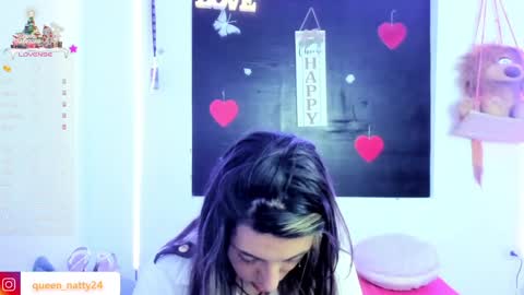 Snapshot of queen_natttyy chatting on 01/12/25, 03:49 queen_natttyy online show from 01/12/25, 03:49