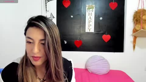 Snapshot of queen_natttyy chatting on 01/22/25, 04:02 queen_natttyy online show from 01/22/25, 04:02