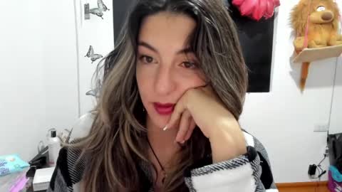 Snapshot of queen_natttyy chatting on 02/21/25, 04:40 queen_natttyy online show from 02/21/25, 04:40