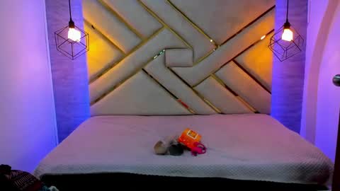   online show from 12/06/24, 11:54