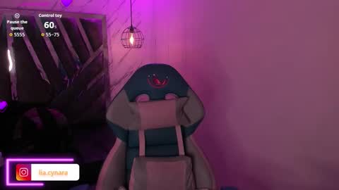   online show from 10/04/25, 11:19