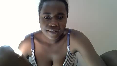 Snapshot of queen_sly chatting on 10/13/25, 07:30 queen_sly online show from 10/13/25, 07:30