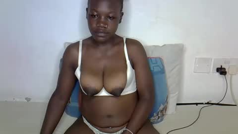 Cindy Melahnin online show from 05/18/26, 04:07