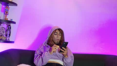 queencock_777 online show from 04/25/26, 04:15