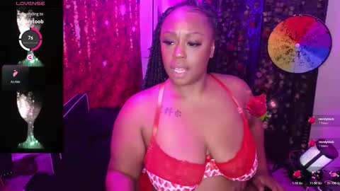 Queen Cherise Roze online show from 11/11/25, 05:24