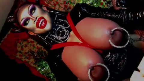 Wanda Luna online show from 12/27/24, 01:50