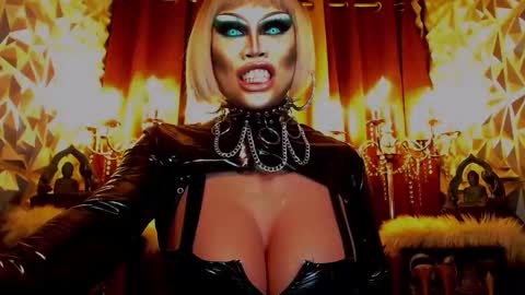 Wanda Luna online show from 01/30/25, 09:14