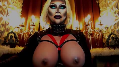 Wanda Luna online show from 02/16/25, 06:21