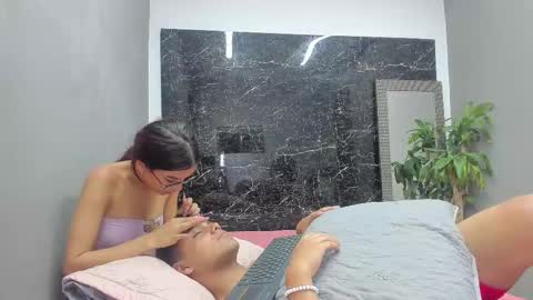 queenie_quinn09 online show from 03/06/25, 03:02