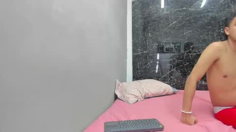 queenie_quinn09 online show from 03/06/25, 06:05