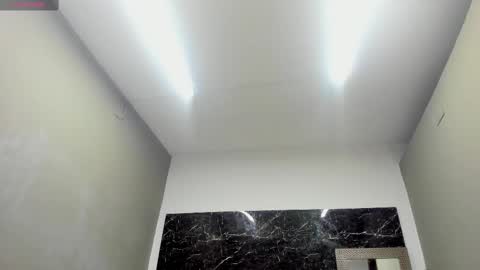 queenie_quinn09 online show from 03/12/25, 03:18