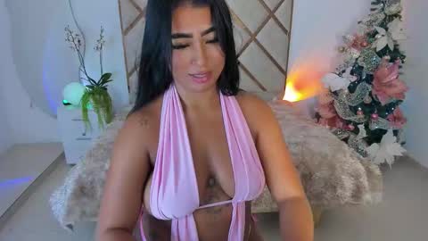 Maria Del Mar online show from 12/17/25, 08:37