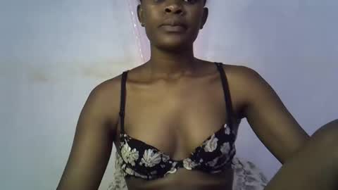 Snapshot of queenkeysha chatting on 02/16/26, 07:04 KEYSHA online show from 02/16/26, 07:04