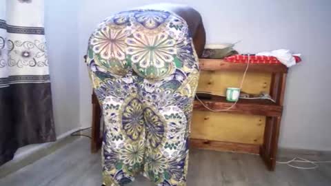 Snapshot of queenkiah chatting on 09/24/25, 02:53 Nina online show from 09/24/25, 02:53