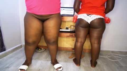 Snapshot of queenkiah chatting on 10/08/25, 09:40 Nina online show from 10/08/25, 09:40