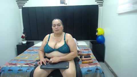 VickyBoobss online show from 11/30/25, 12:53