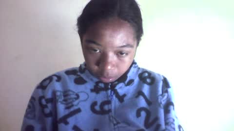 queennaya online show from 07/11/26, 11:13
